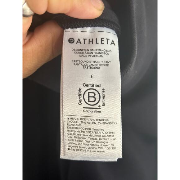 $109 Athleta Eastbound Straight Pant Black Ponte Tencel Spandex Travel Pockets 6 - Picture 7 of 9